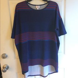 LuLaRoe Irma - Tunic top